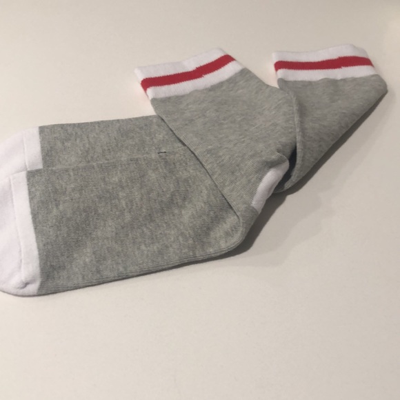 SOCKS NWOT Women’s Mid High-rise,  Fits Shoe Sizes 5 - 9. Never Been Worn! - Picture 4 of 5